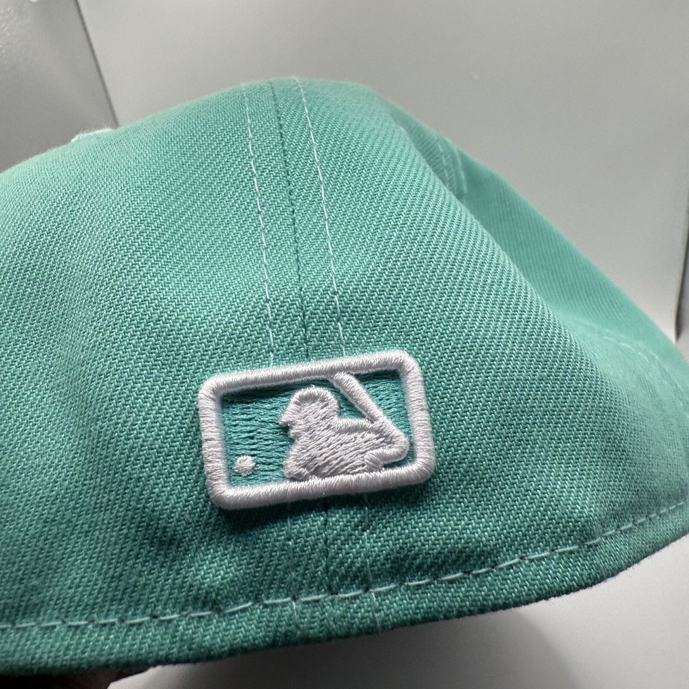 New Era 59Fifty Chicago Cubs Spring Collection Mint Green Hat Size 7 3/8 New - Picture 3 of 5